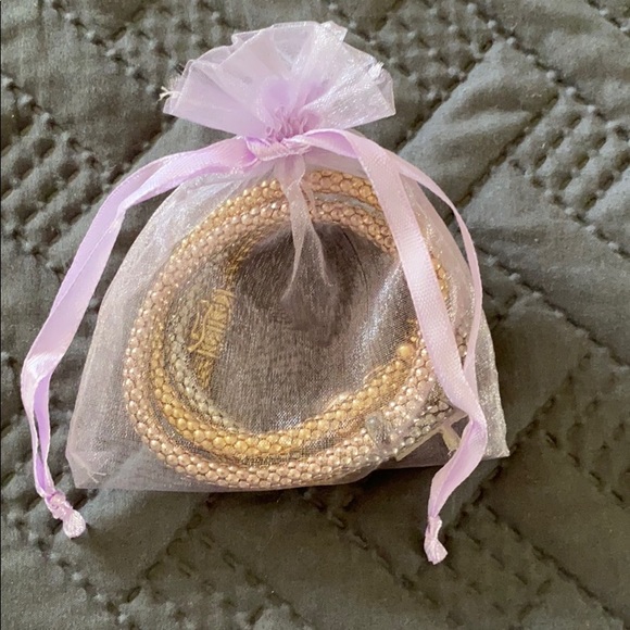 New Silver and gold bracelet set. - Picture 3 of 4